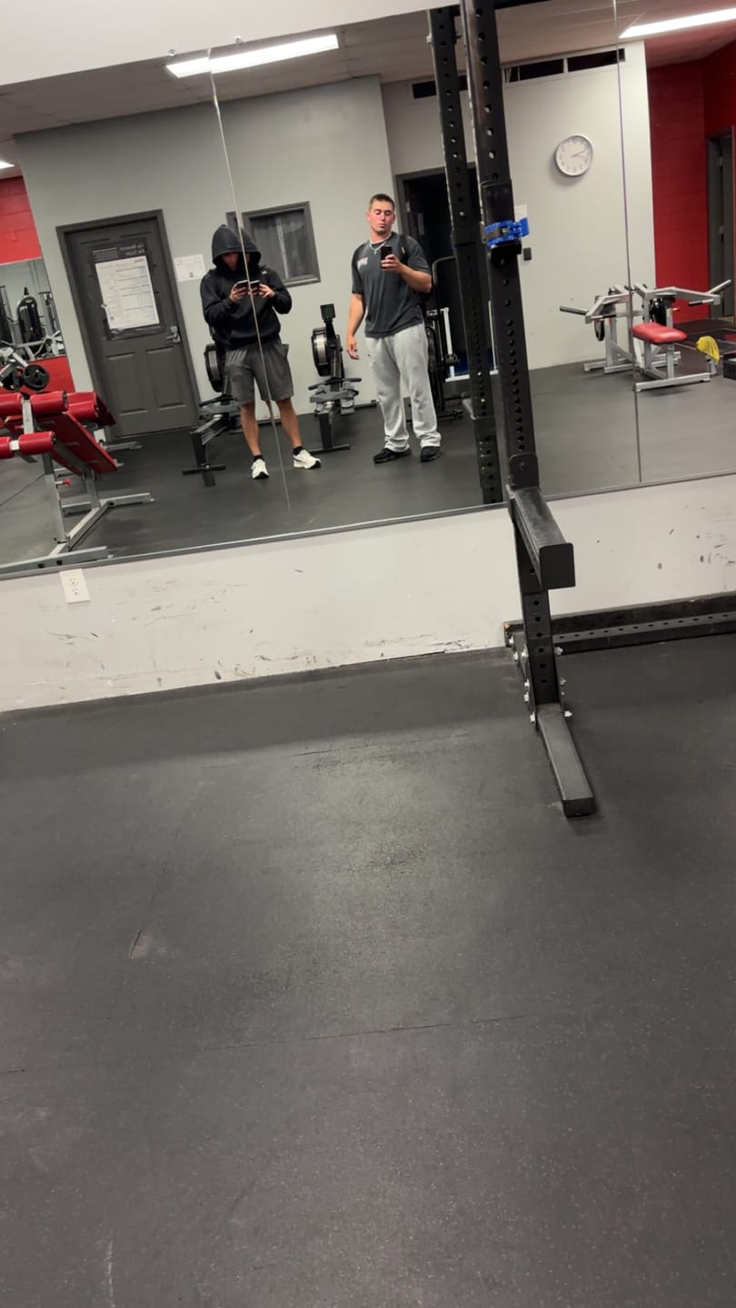 Customer photo review of 216 Eternal No Cuff Sweats