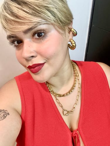 Customer photo review of Aretes Hestia