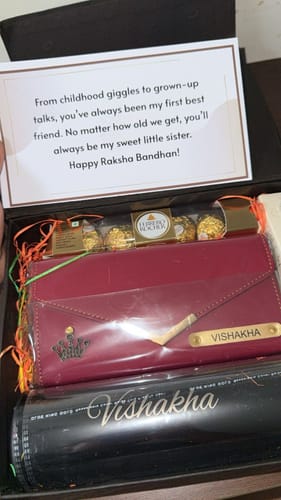 Customer photo review of Pretty Pack Personalized Gift Hamper For Her