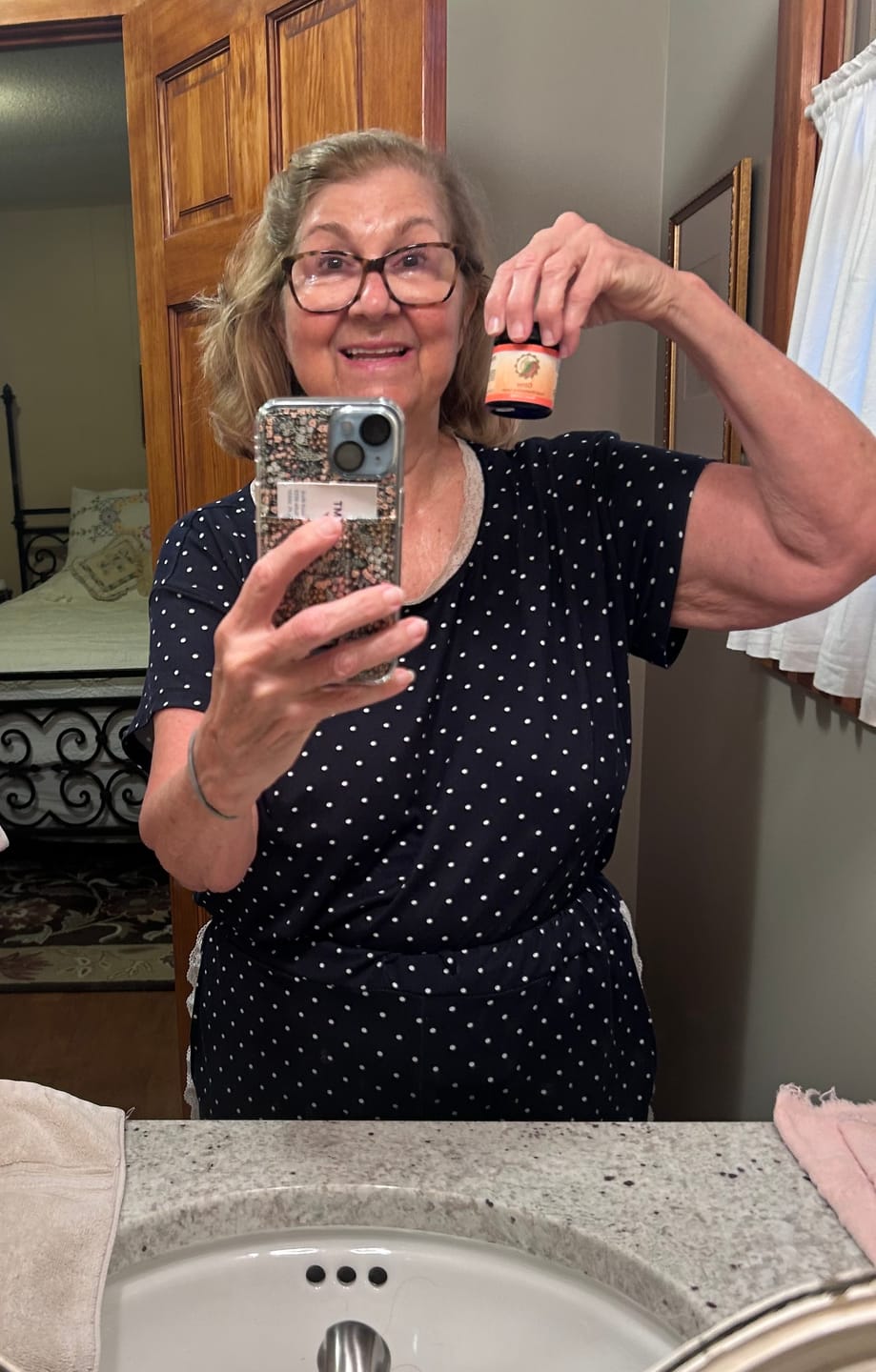 Customer photo review of Facial Moisturizing Cream