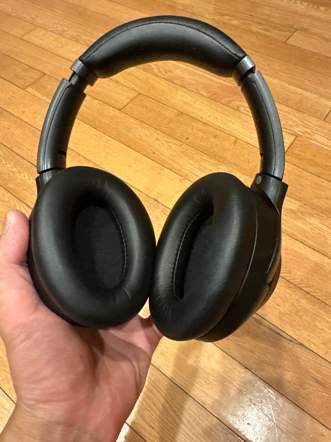 Customer photo review of Ear Pads For Sony WH1000XM3 Over-Ear Headphones