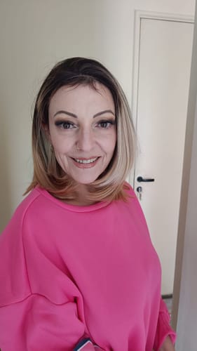 Customer photo review of Lace Front Deborah Loira - Repartição Livre 4x4