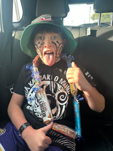 Customer photo review of Māori Bucket Lid - Green Edition