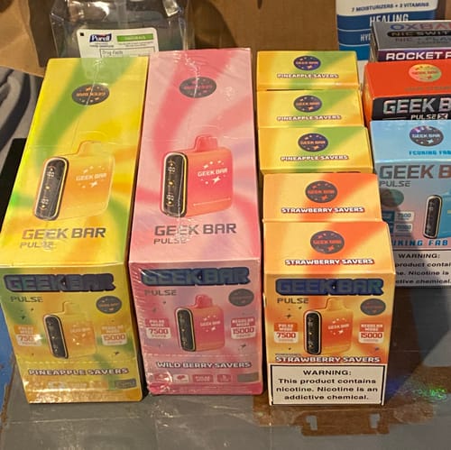Customer photo review of Geek Bar Pulse 15000 Disposable Vape (5%, 15000 Puffs)
