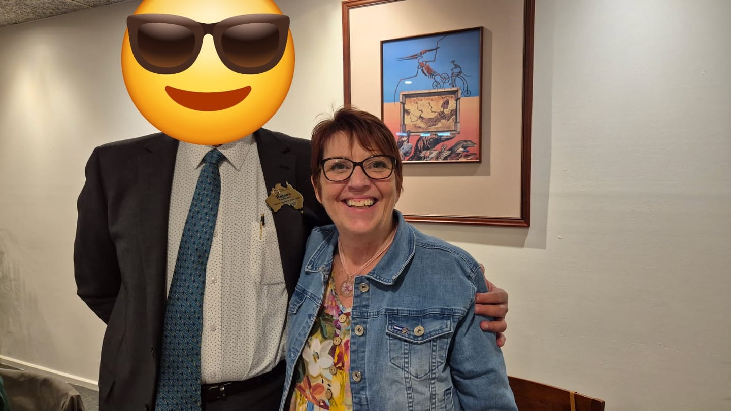 Customer photo review of Wilda Jacket in Mid Denim