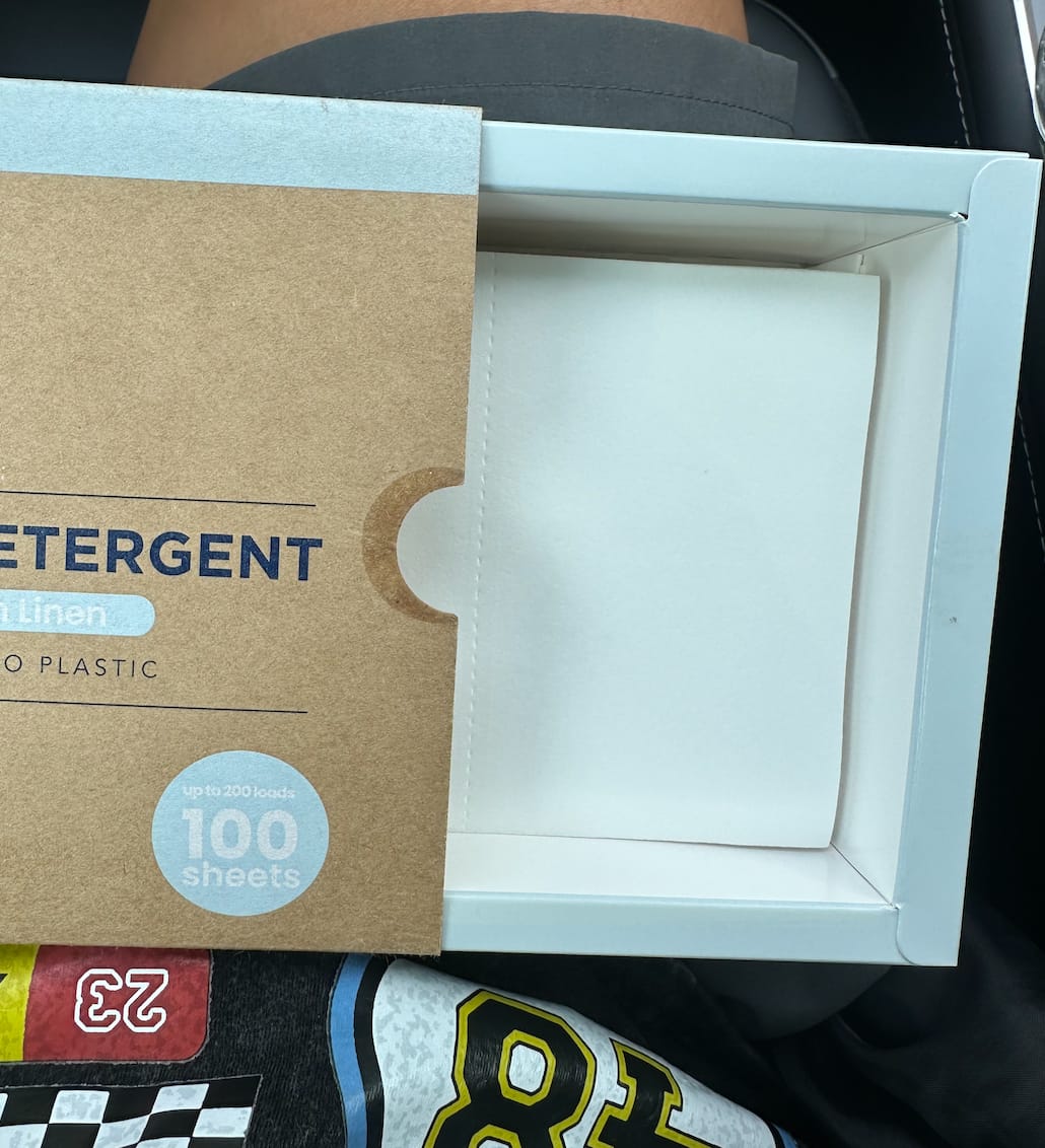 Customer photo review of Hook'd Laundry Detergent Sheet