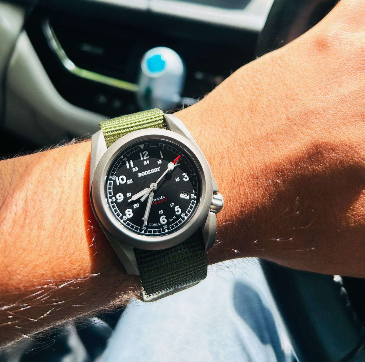 Customer photo review of VOYAGER - 100M Waterproof Titanium Automatic Field Watch | Black/ArmyGreen