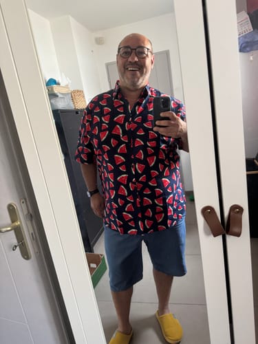 Customer photo review of Chemise d'été hawaïenne Pastèque à manches courtes en coton à manches courtes pour hommes