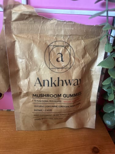 Customer photo review of Mushroom Gummies