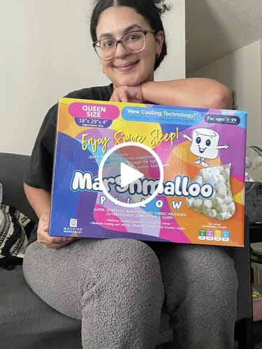 Customer video review of The Marshmalloo Pillow