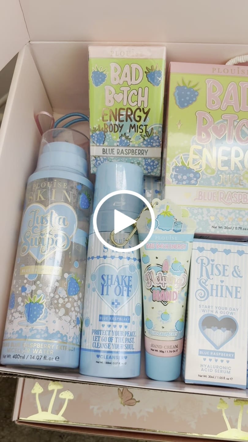 Customer video review of P.Louise The Skinfluencer Skincare Set