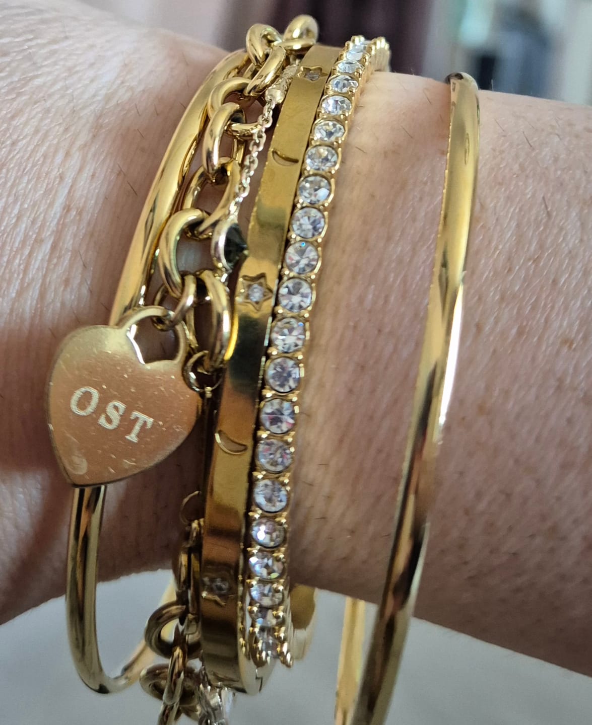 Customer photo review of Classic Chunky Engravable Heart Bracelet