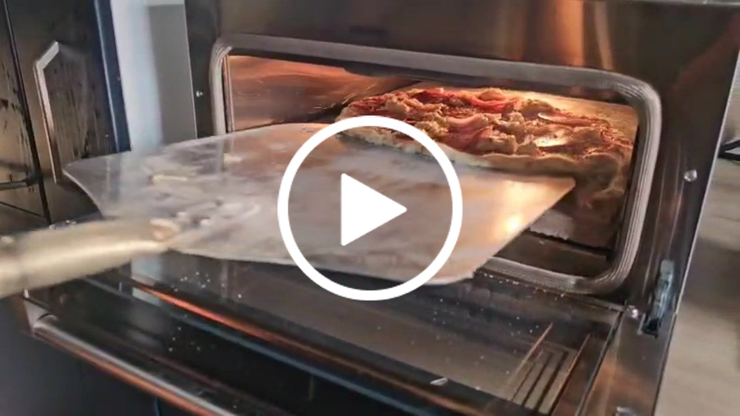 Customer video review of Macte Ovens Voyager TWIN | Forno elettrico per pizza e pane