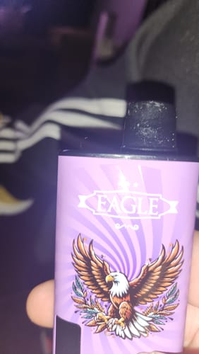 Customer photo review of JNR - Eagle - 23000 Bouffées - 2% de nicotine - Puff Jetable / Vape Disposable