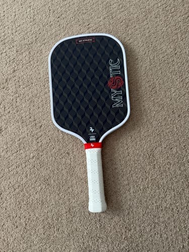 Customer photo review of MYSTIC PICKLEBALL PADDLE