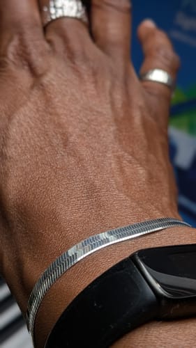Customer photo review of Essential Triple Herringbone Bracelet