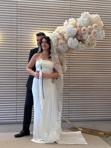 Customer photo review of White real touch Calla Lily