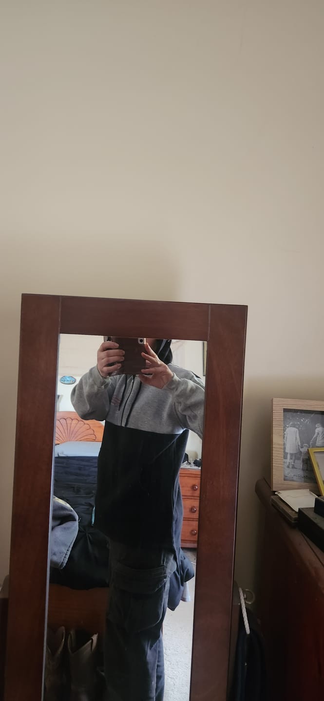 Customer photo review of Grey & Black | Half Zip Long Tail Hoody