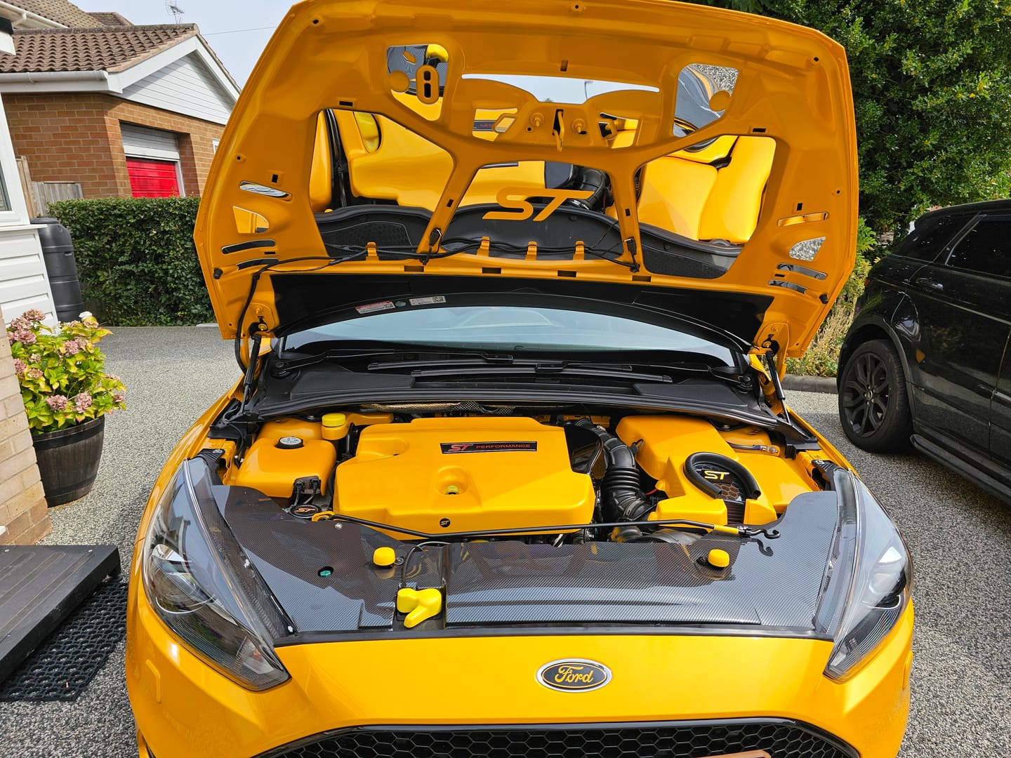 Customer photo review of Proform Facelift Slam Panel Ends - MK3.5 Focus (Plastic Finishes)