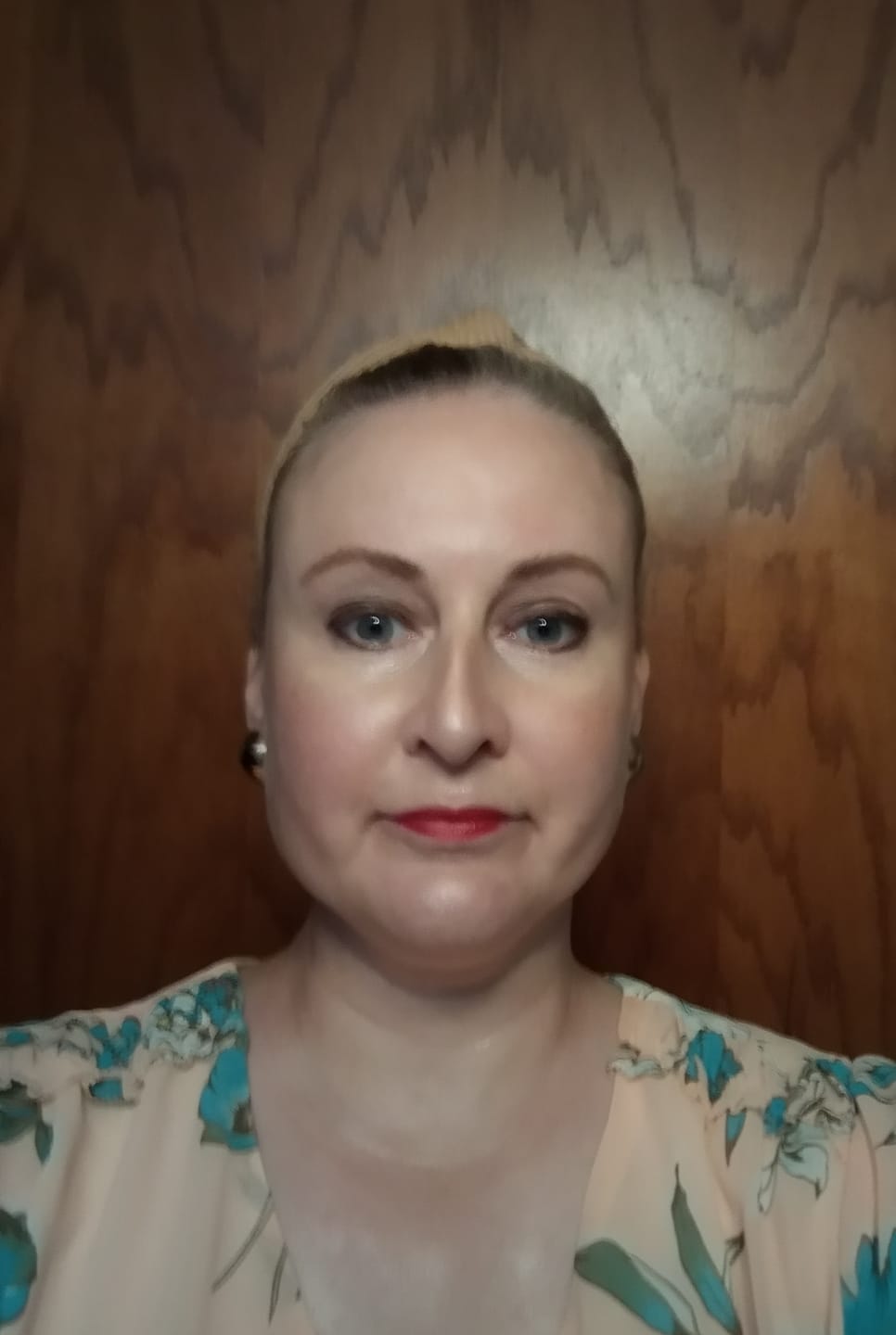 Customer photo review of Gone In A Swipe Center Core Concealer