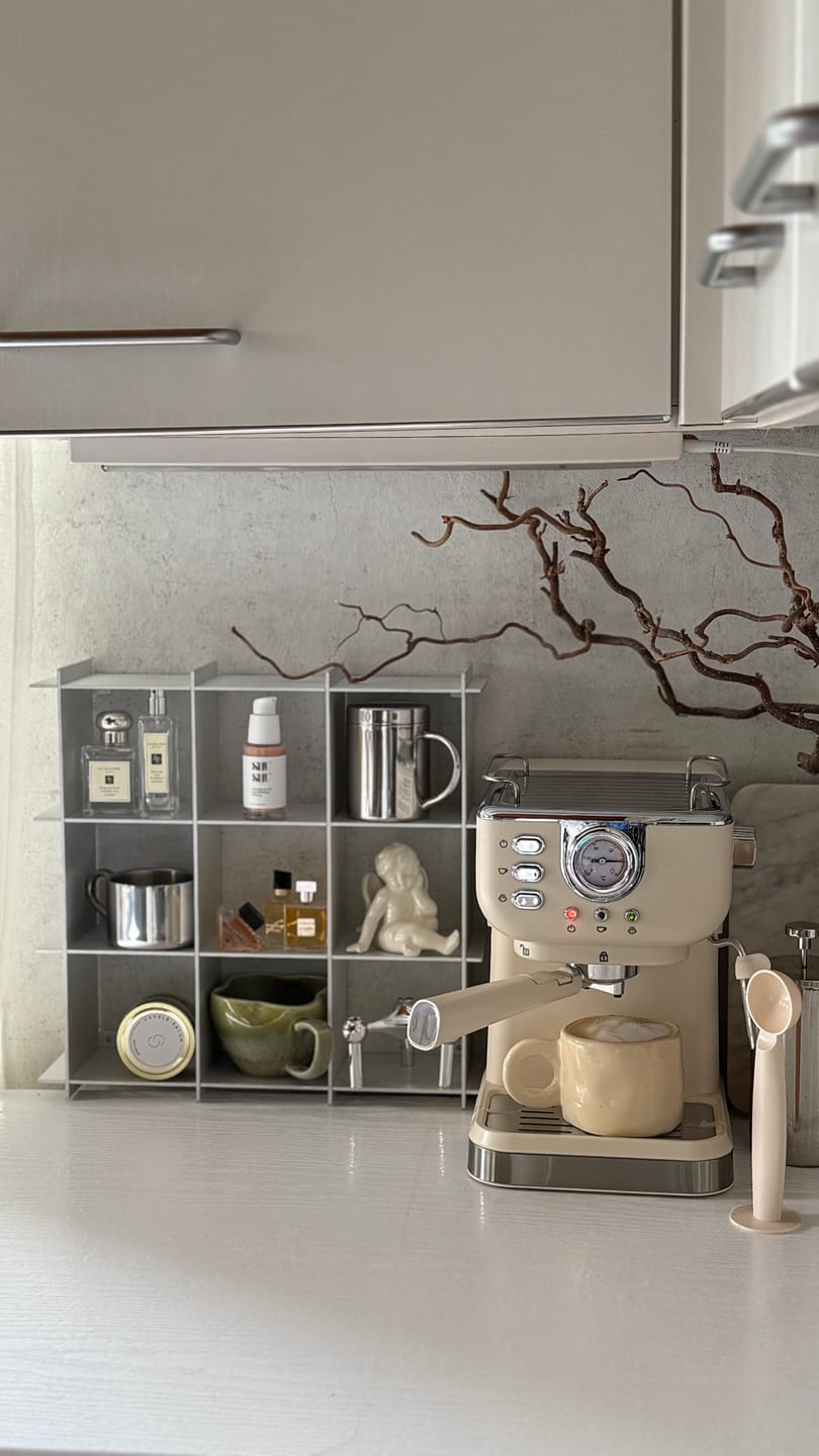 Customer photo review of Stello Countertop Grid Shelf