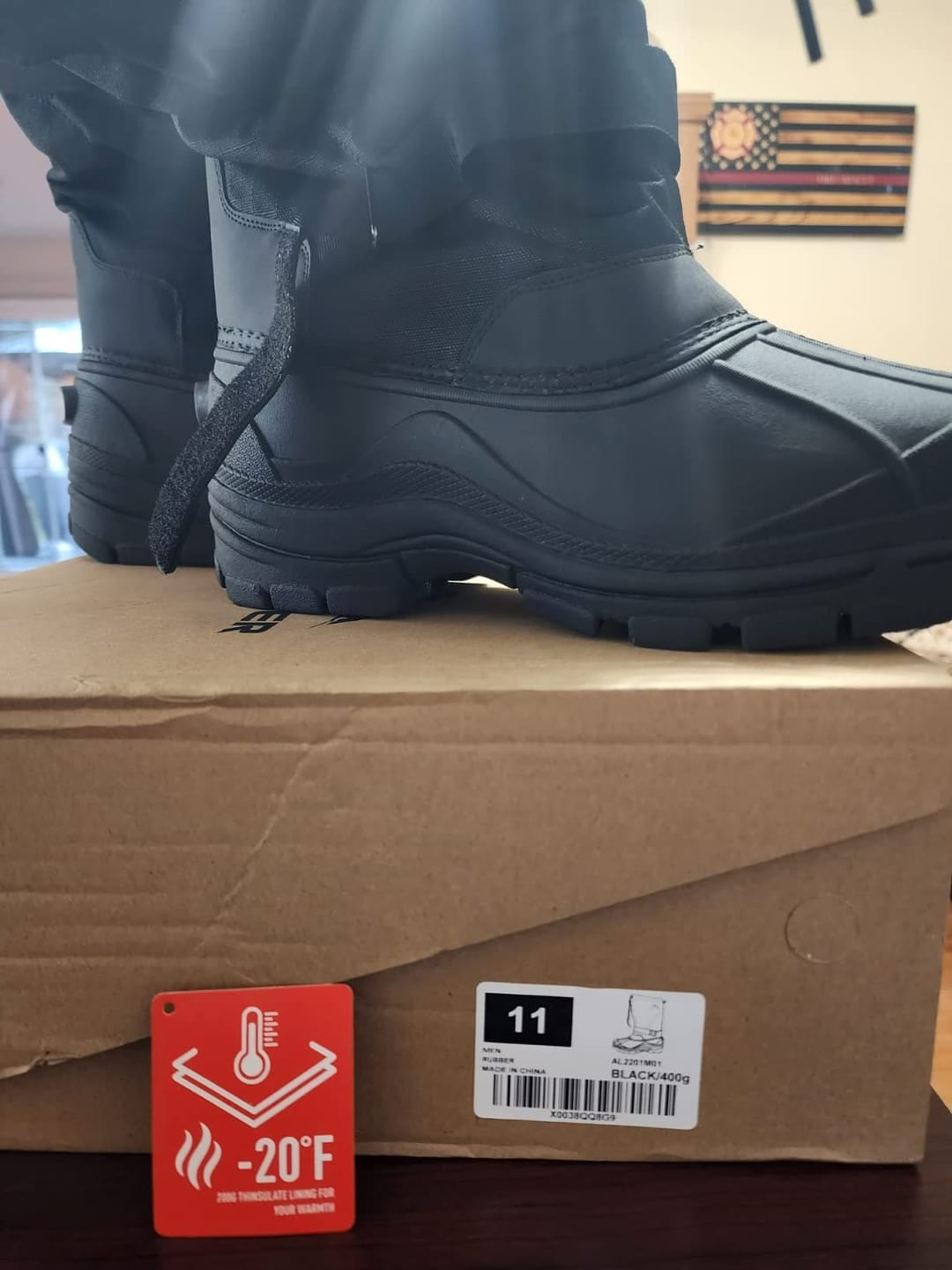 Customer photo review of Aleader Men's Winter Waterproof Insulated Shell Outdoor Snow Boots