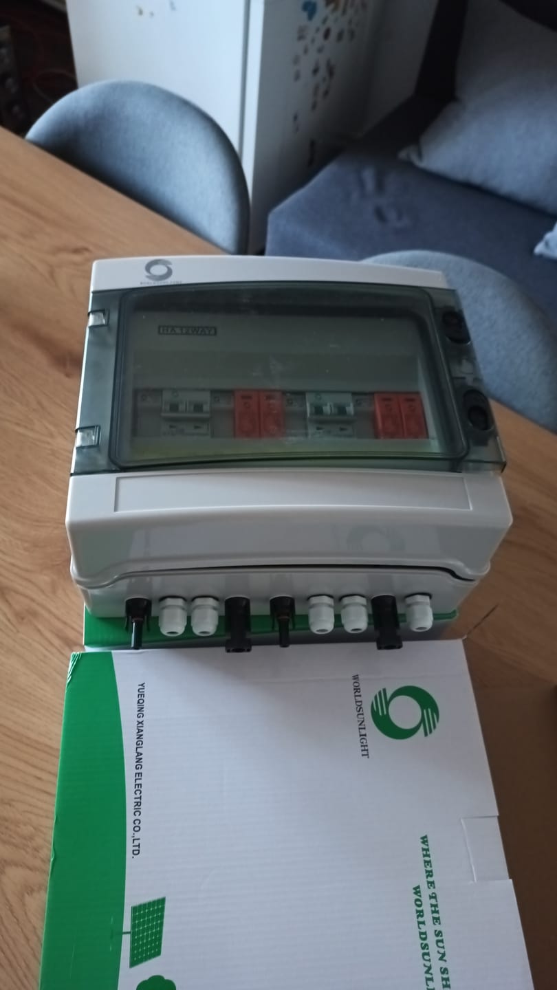 Customer photo review of Tablou sigurante pentru kiturile fotovoltaice 15A 500V cu doua stringuri