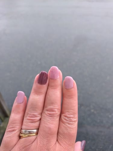 Customer photo review of Linen Dipping Powder