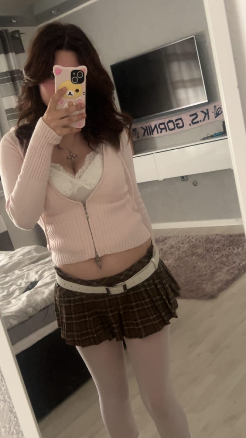 Customer photo review of That Girl Rib Knit Slim Fit Zip Up Cardigan (Baby Pink)
