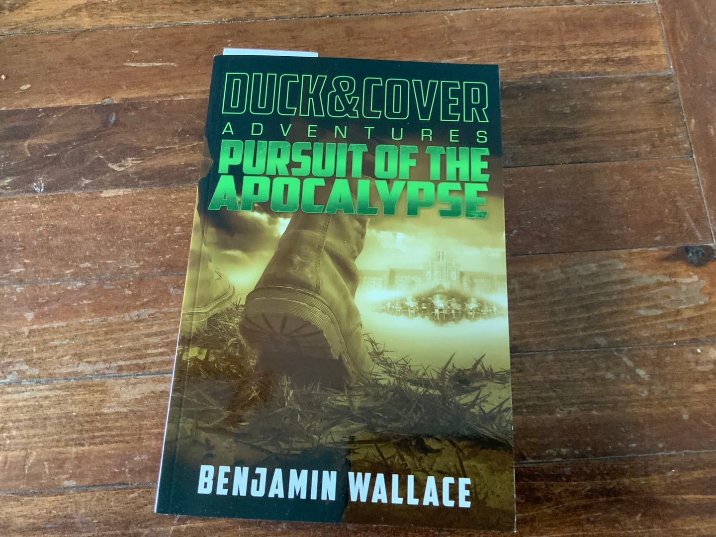Customer photo review of Duck & Cover Ammo Can