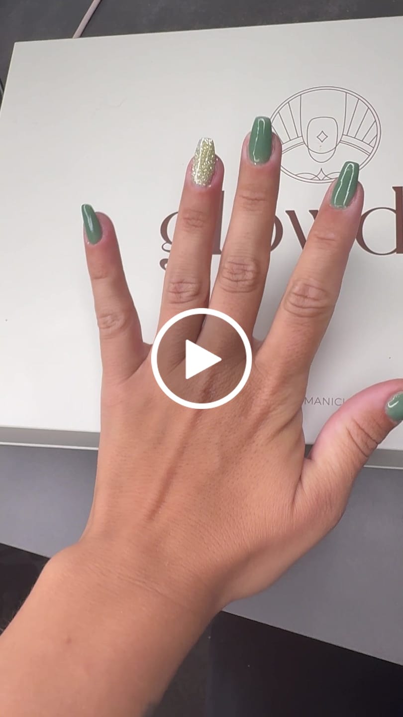 Customer video review of Glowdip Allt-i-ett Manikyrset