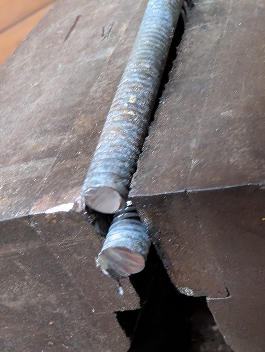 Customer photo review of 1-1/2 Fiberglass Reinforced Cutting Disc For Hardened Steel, Aluminum, Plastic