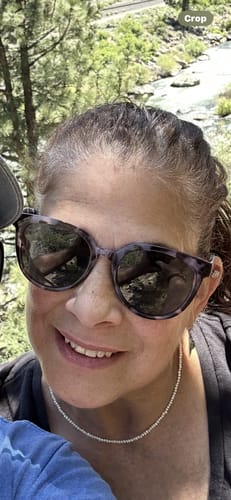 Customer photo review of Instant Dye Shampoo