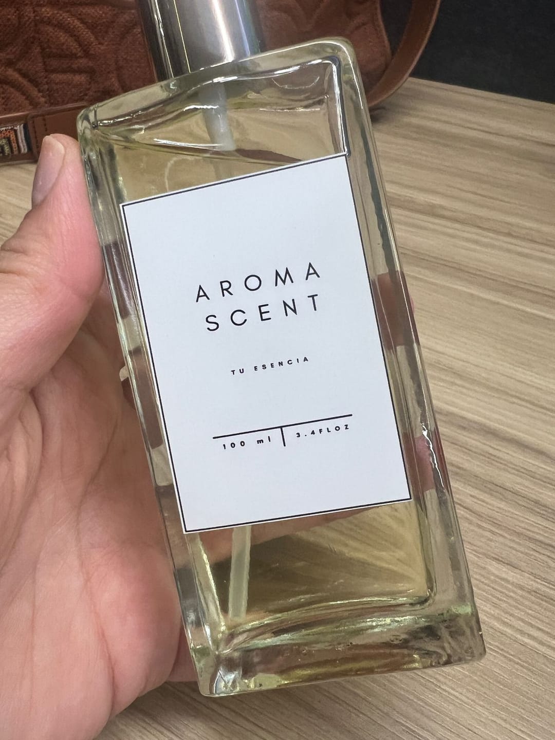 Customer photo review of AM185 - INSPIRADO EN PALATINE - PARFUMS DE MARLY - MUJER