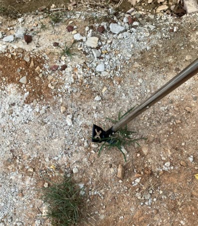 Customer photo review of GardenMate™ - Uprooting Tool Pro