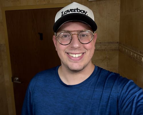 Customer photo review of Loverboy (White/Black)
