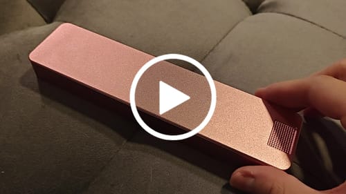 Customer video review of Weekly Case