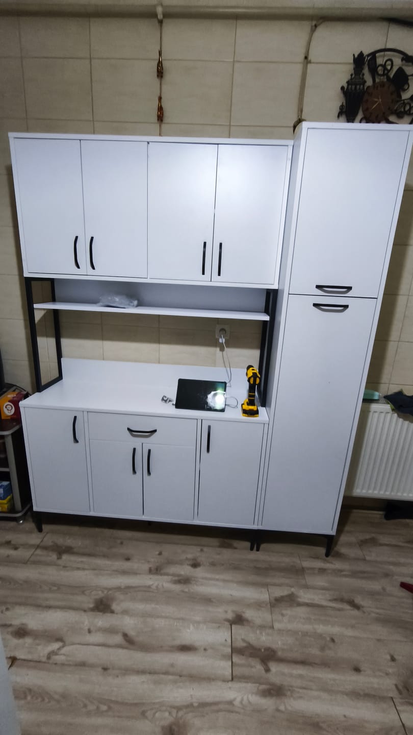 Customer photo review of Rani JE134 Çok Amaçlı Dolap 10 Kapaklı 1 Çekmeceli Kiler Mutfak Dolabı Beyaz