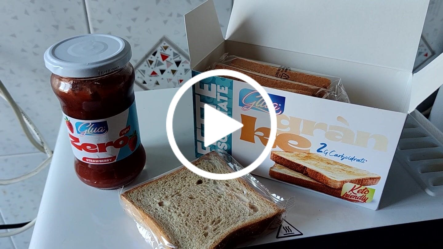 Customer video review of Fette biscottate proteiche