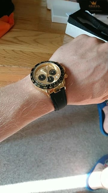 Customer photo review of OLEVS - Master