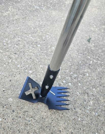 Customer photo review of GardenMate™ - Uprooting Tool Pro