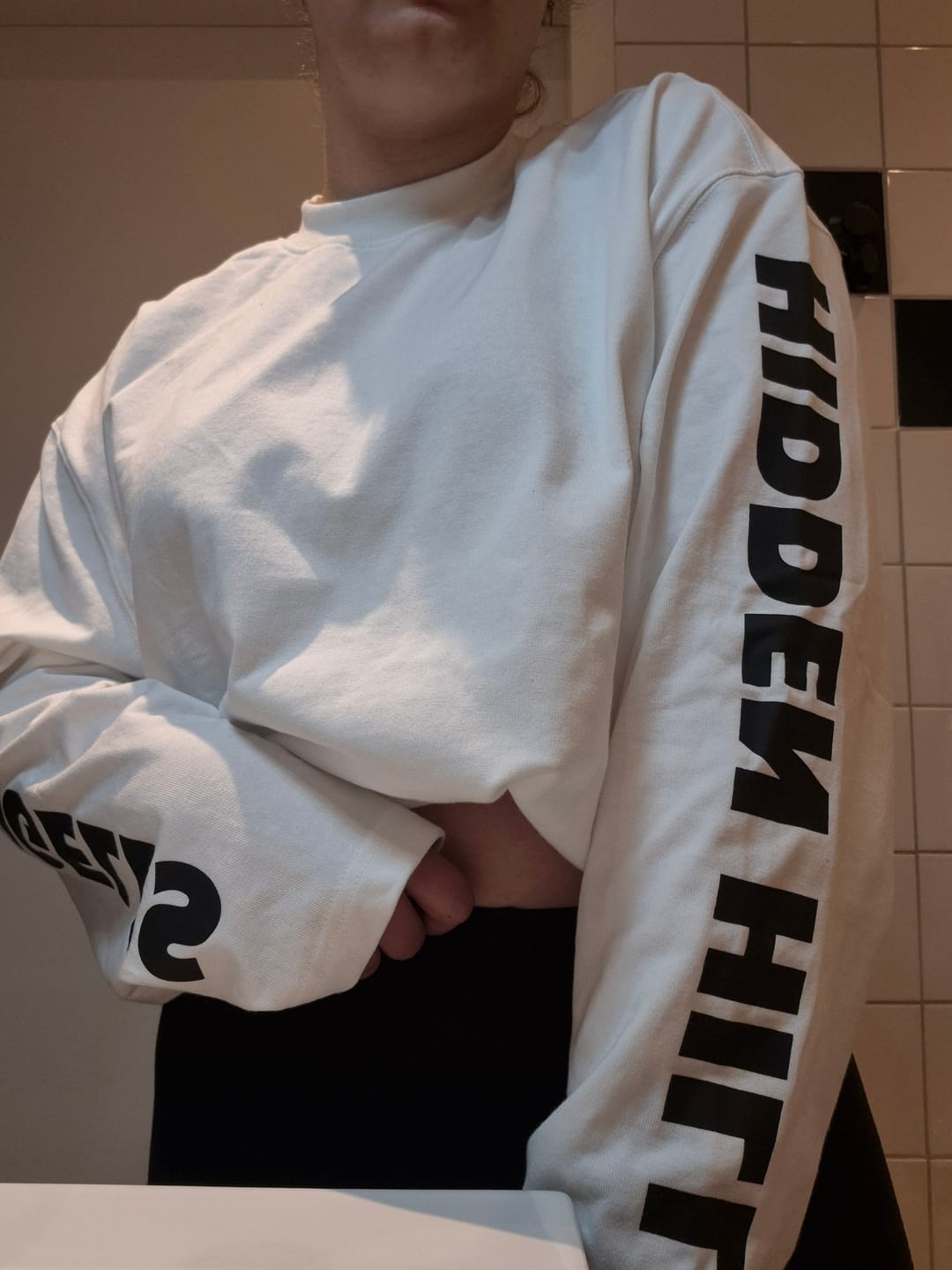 Kundenbewertung mit Foto von LONGSLEEVE T-SHIRT WHITE