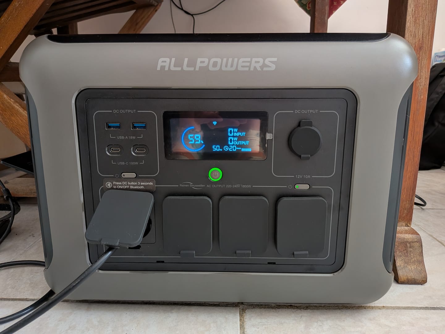 Customer photo review of ALLPOWERS R1500 Station électrique portable 1800W 1152Wh Batterie LiFeP04