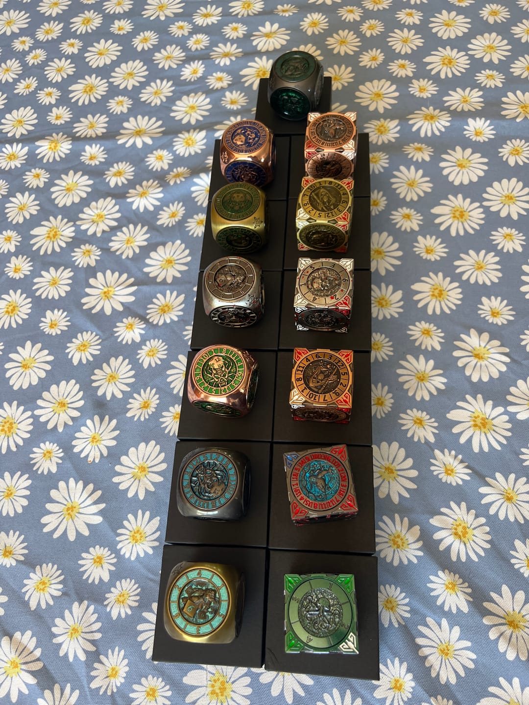 Customer photo review of Masters Dice Relic #001 – 7-in-1 Monster Cube Spinner DND Dice  for Dungeon Masters & True Fans