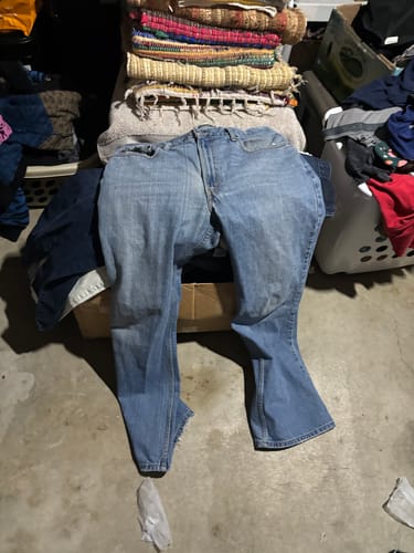 Customer photo review of Wholesale Mens Levis Jeans B/C Grade Mix