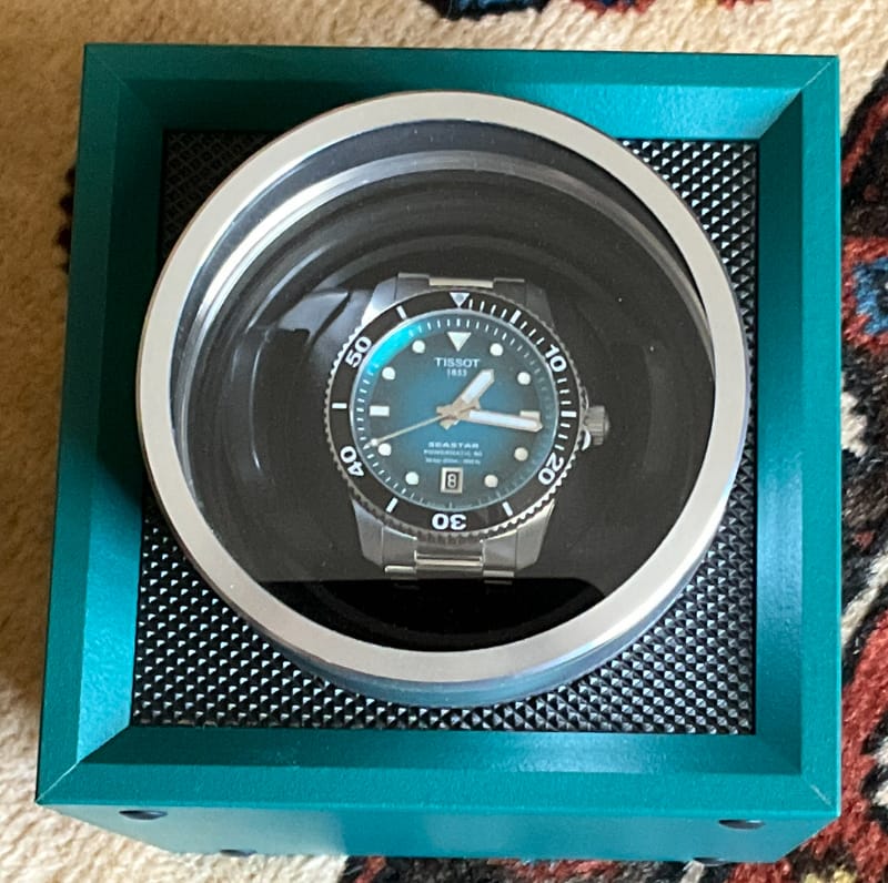 Customer photo review of Single Watch Winder Portable Watch Box for Automatic Watches