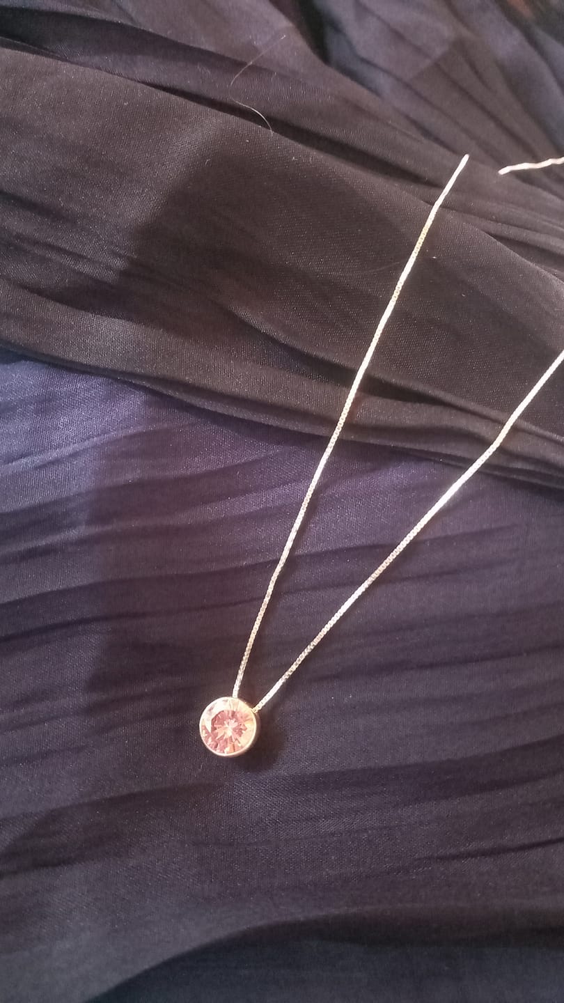 Customer photo review of Collar destello zirconia