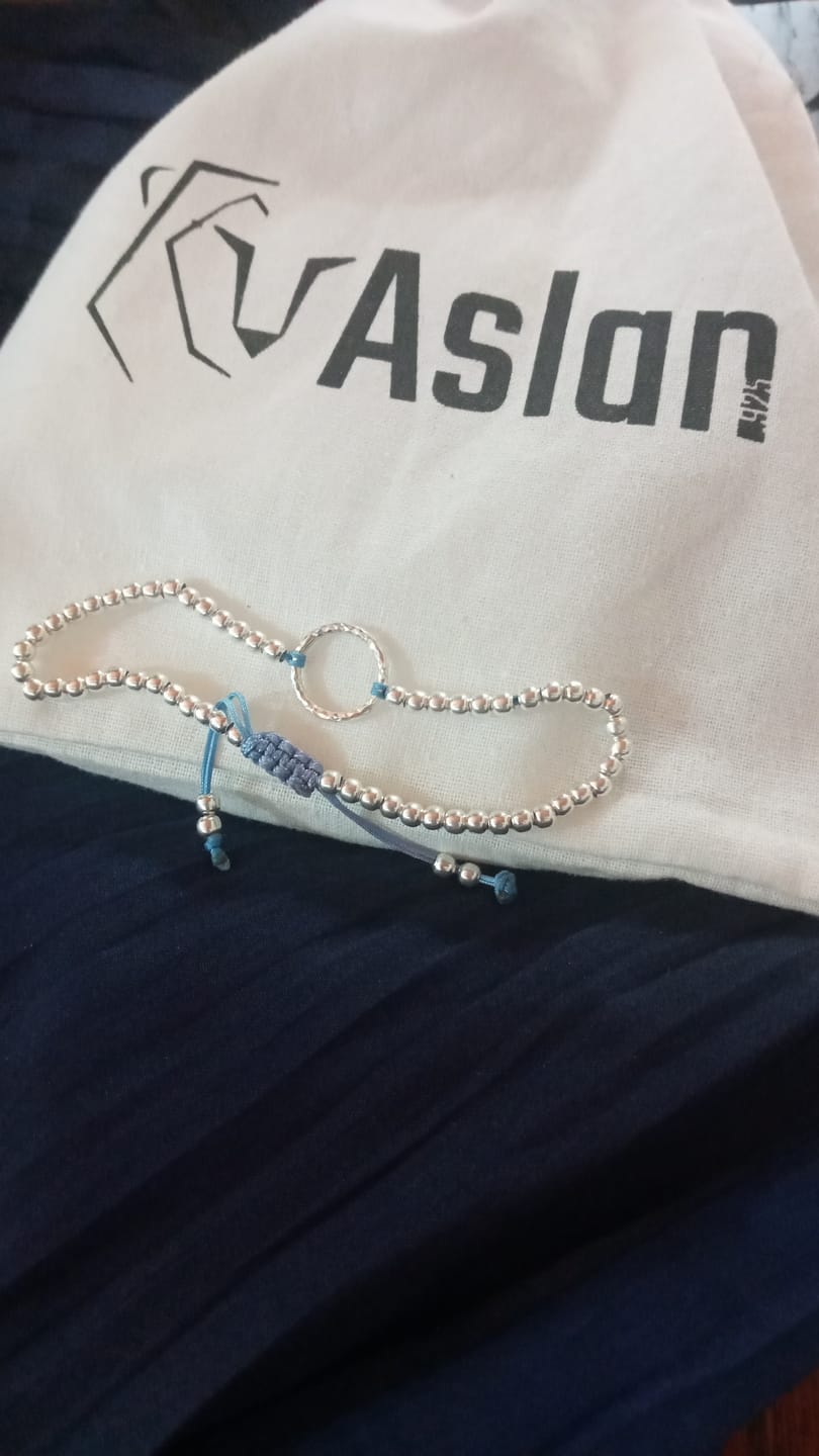 Customer photo review of Pulsera circulo sereno