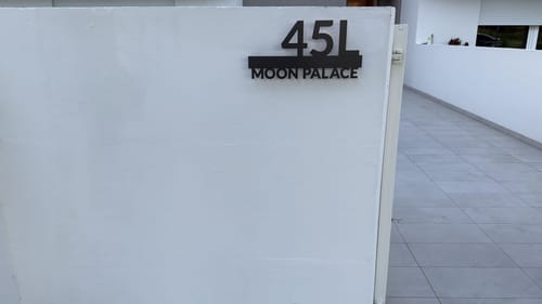 Customer photo review of Numero civico e testo sagomato modello Line 02 Alluminio