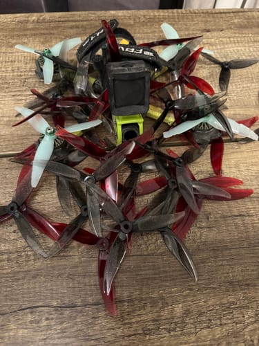 Customer photo review of Gemfan PROXY 5127.5